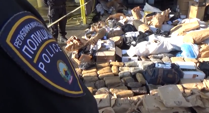Oколу 170 килограми дрога денеска изгоре во Дрисла