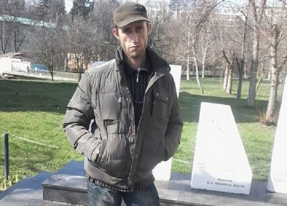 Татко во Босна си ги убил трите деца па се обесил