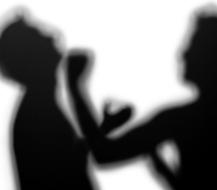 Две момчиња нападнати од непознати лица – тепачка во ноќен клуб во Скопје