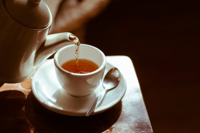 „Лут“ чај кој ќе ви помогне веднаш при настинка и грип