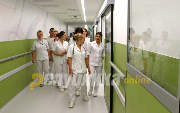 ВМРО ДПМНЕ им нуди правна помош на медицинските сестри кои се соочуваат со мобинг