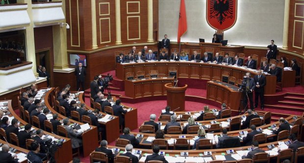 Конститутивна седница на албанскиот Парламент закажана на 10-ти септември