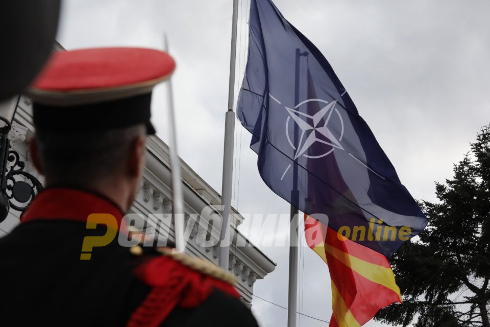 „Катимерини“: Анкара го условува Скопје на патот кон НАТО