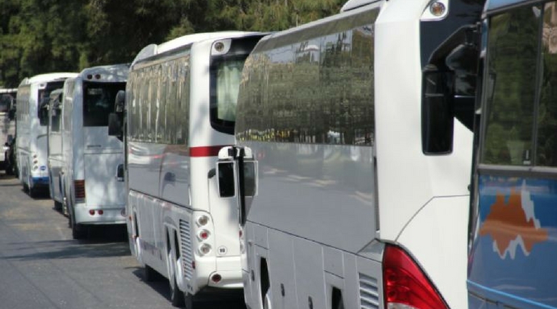 Два автобуси вршеле меѓународен превоз на патници без соодветна документација