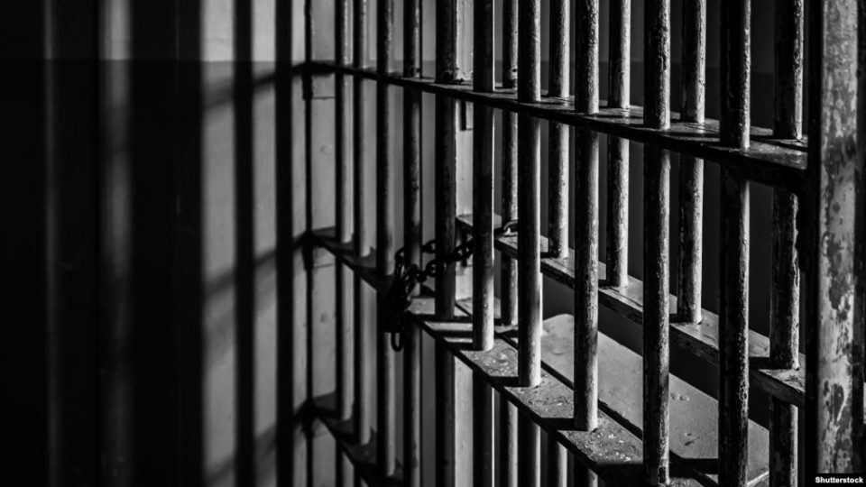 Спектакуларно бегство од затворот во Прилеп: Исчезнал додека во посета му дошле сопругата и мајката