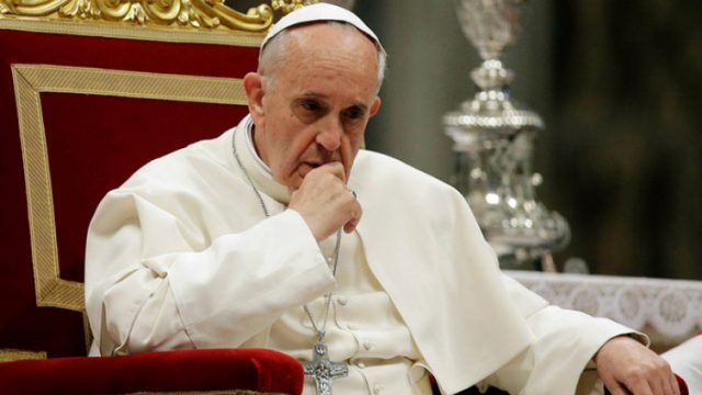 Според Папата за да се реши конфликтот, мора јасно да се дефинираат две држави