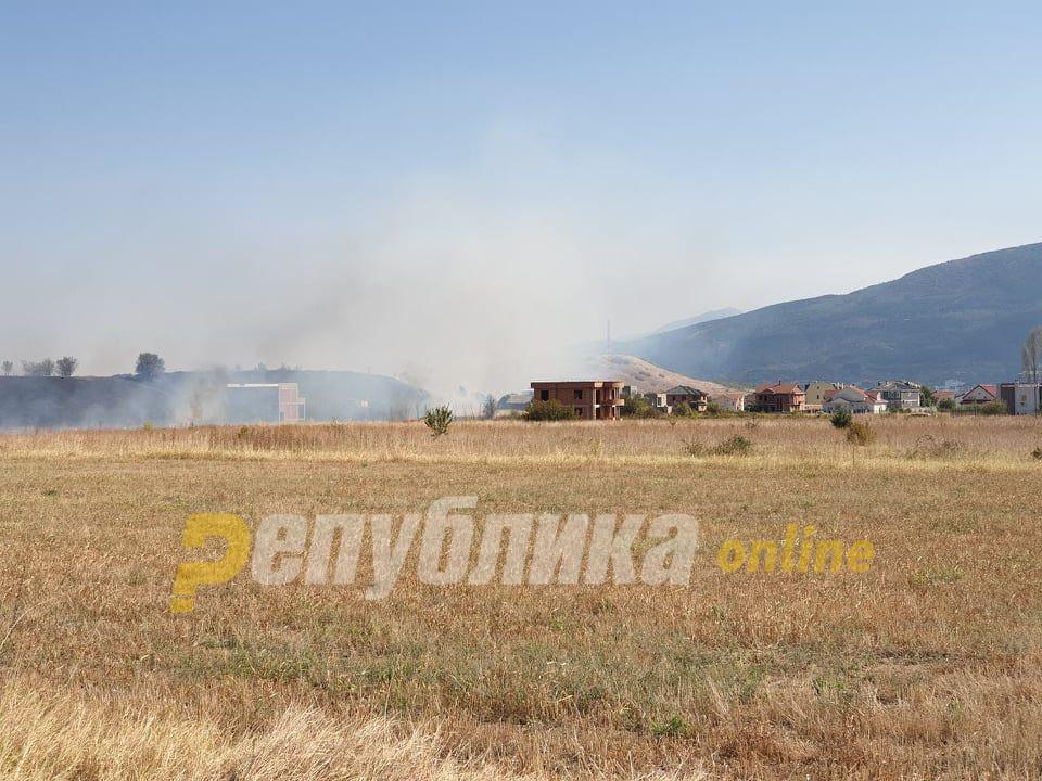 Пожар меѓу селата Долно Соње и Добри Дол