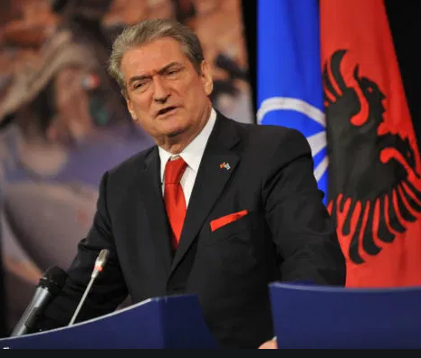 Сали Бериша повика на масовен протест против „Отворен Балкан“