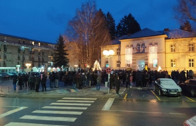 Стотици граѓани на протест во Подгорица