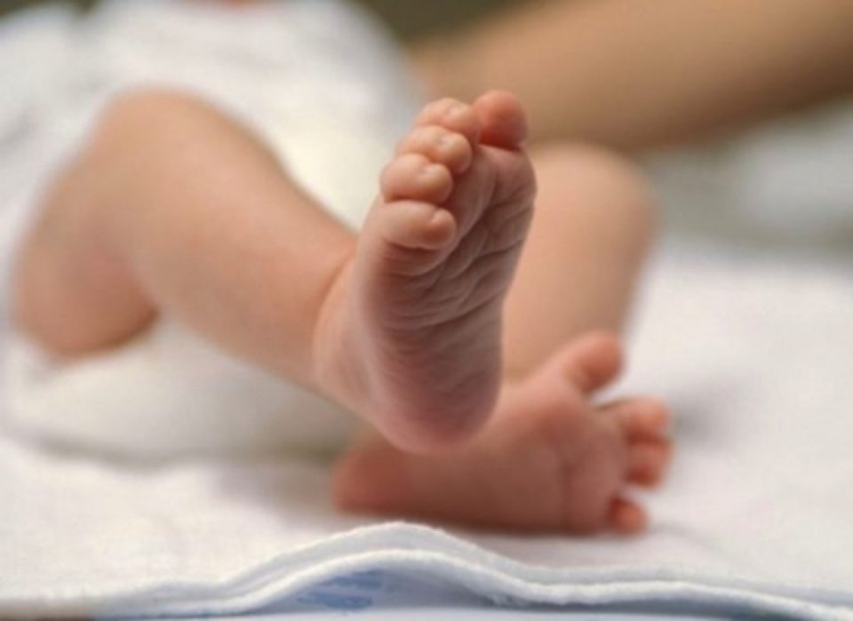 Во Новата година роденo е бебе во Ковид-центарот од мајка позитивна на корона