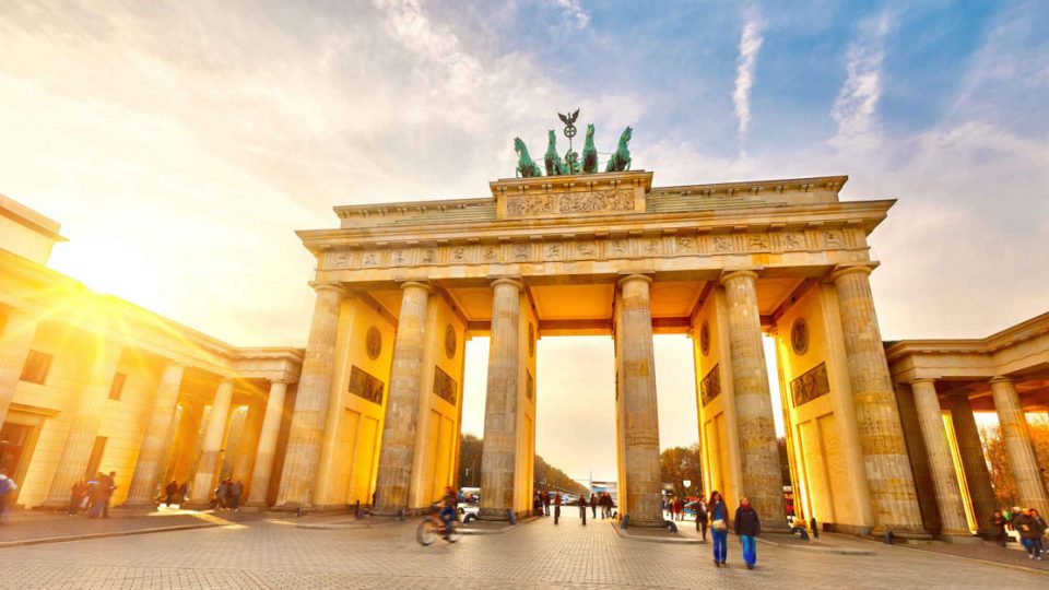 Берлин го менува законодавството заради полесно добивање германско државјанство