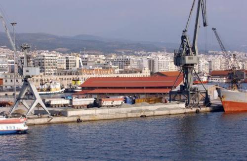 Криминалот од солунското пристаниште продира и до Македонија