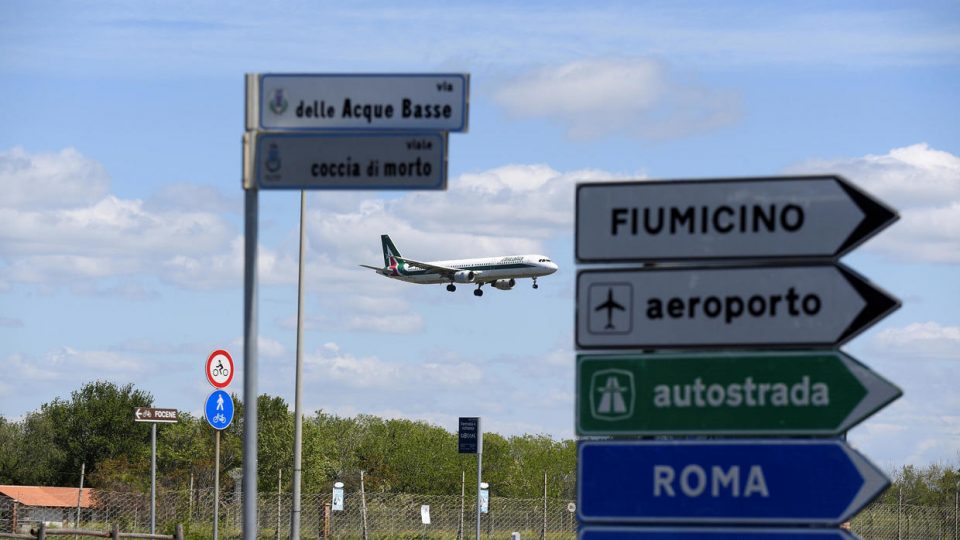 Италија бара од ЕУ да воведе Ковид тестирање за патниците од Кина