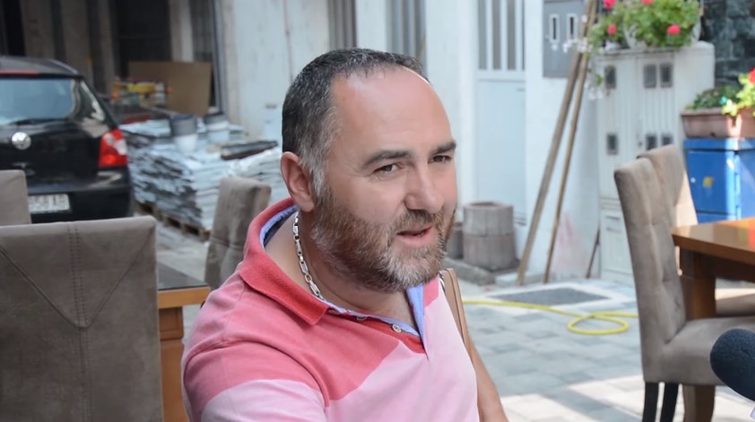 Бизнисменот Нефи Усеини, кој тепаше и градеше дивоградби, поднесе оставка од советничката функција во Охрид
