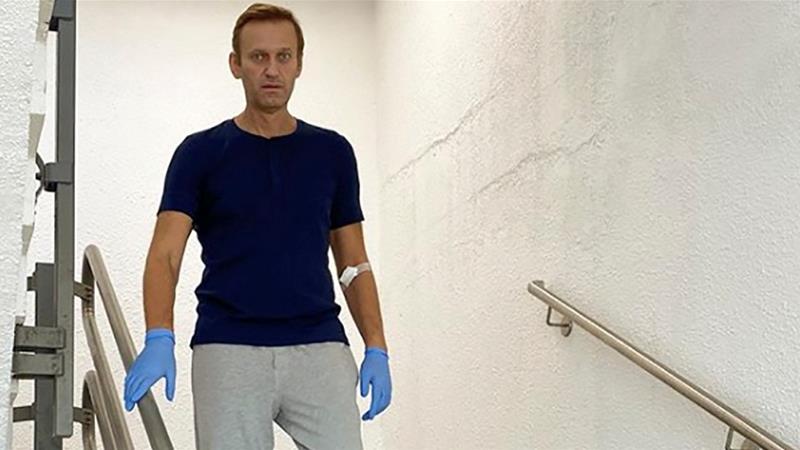 Почина Навални