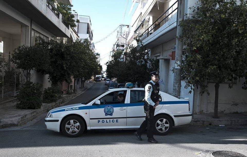 Инциденти во Солун и Атина меѓу Роми и полицијата