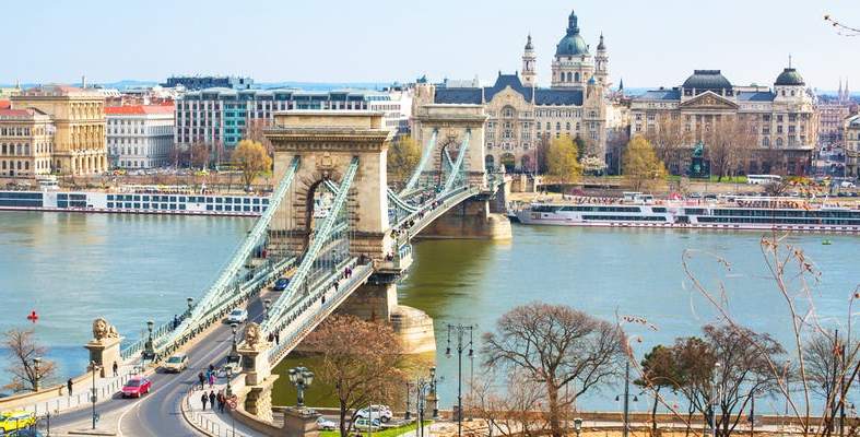 Унгарија нема да го поддржи предлогот за почеток на преговори за пристапување на Украина во ЕУ
