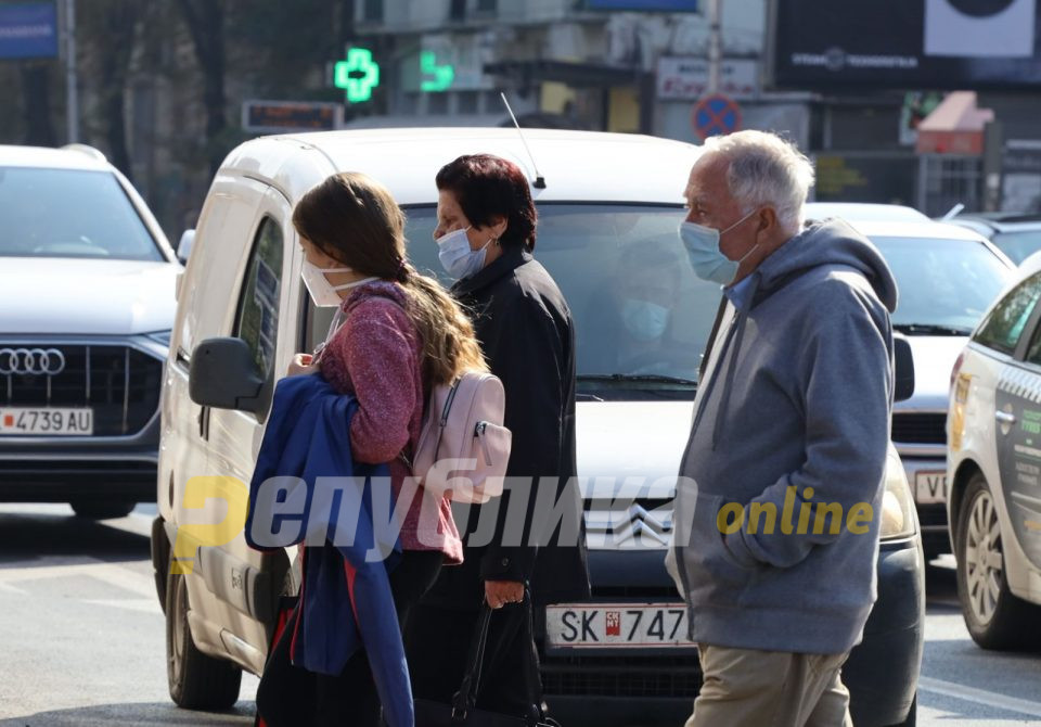 Санкционирани 70 возачи поради непропуштање пешаци на пешачки премин во Скопје