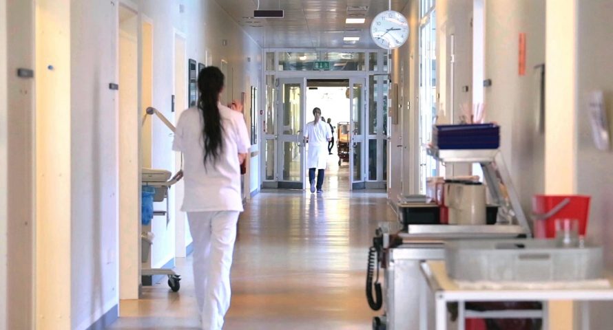 Во Шпанија половина од медицинските сестри планираат да ја сменат професијата