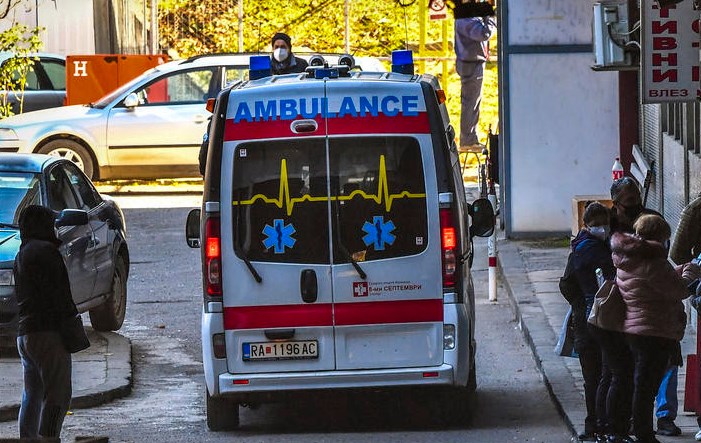 20 годишна скопјанка почина по пад од зграда