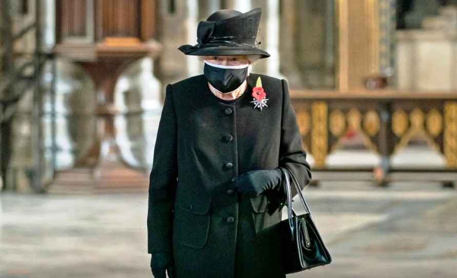 Кралицата Елизабета ги одложи состаноците