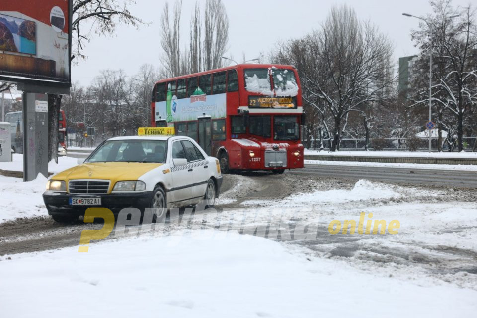 Ќе поскапи такси-превозот во Скопје?