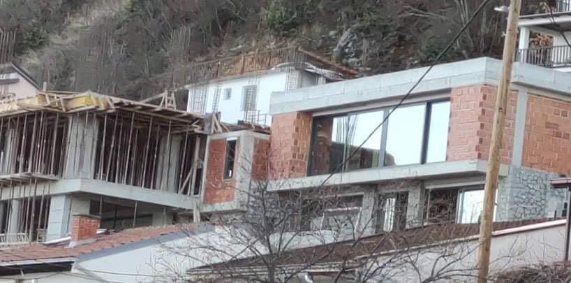 Бесправно граделе крај Дрим на земјиште во сопственост на МПЦ: Кривична пријава против четири лица