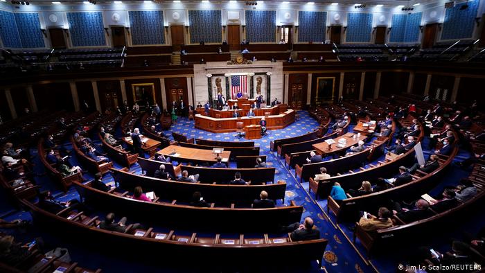 Се случи пресврт: Конгресот доцна синоќа спречи блокада на американската Влада