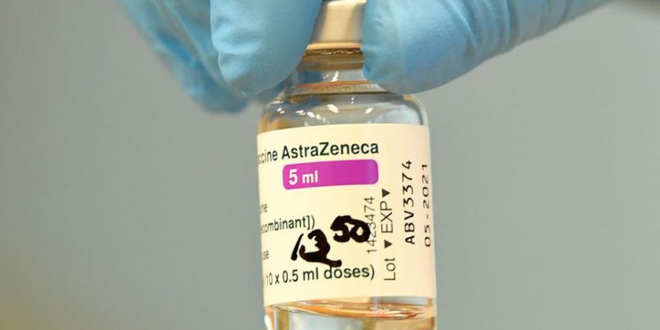 Филипче повтори дека оние што се вакцинирале со Астра Зенека во Србија нема да можат да се ревакцинираат дома
