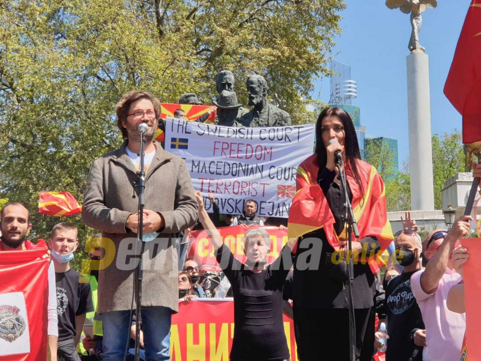 Дурловски: Го газиш, го понижуваш, кога-тогаш ќе ти врати, ти благодариме македонски народе