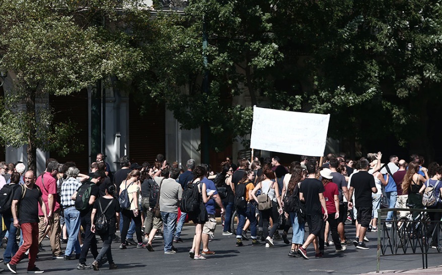 Генерален штрајк во Грција поради железничката несреќа се заканува да ја парализира целата земја