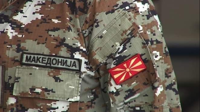 Христијан Мицкоски го честита Денот на Армијата на Република Македонија