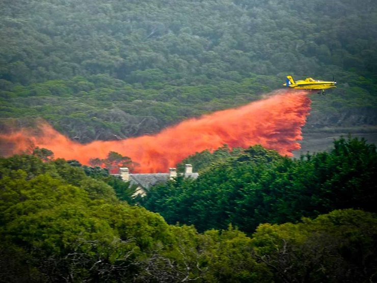 Полициски хеликоптер и еден „ер трактор“ го изгаснаа пожарот во беровско