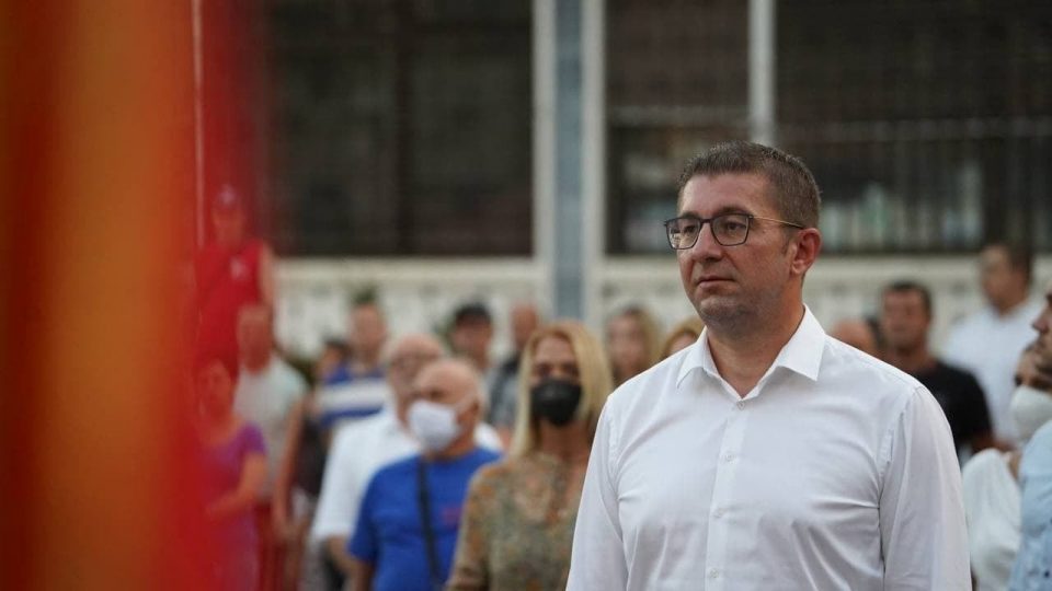 Мицкоски: Маричиќ да го советува Петков да не се меша во македонските внатрешни работи