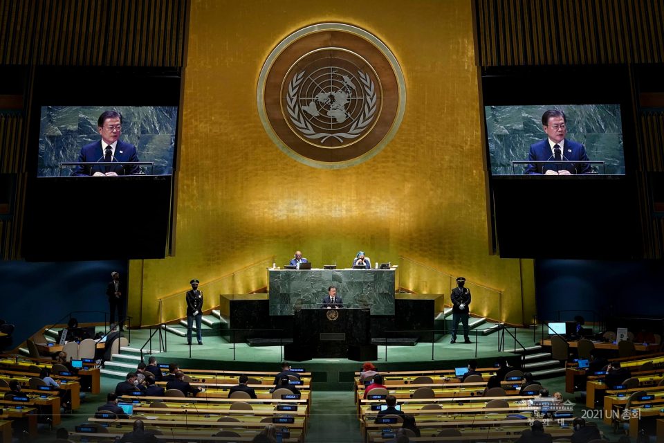 Јужна Кореја во ОН побара итно продолжување на разговорите меѓу Cеверна Кореја и САД