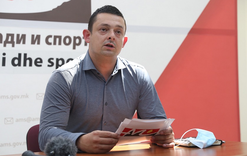 Мојсоски призна дека има грешка за ваучерот на сребрениот Георгиевски