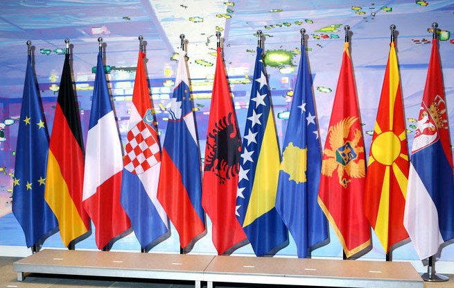 Самитот на Западен Балкан почна во Тирана без лидерите на Црна Гора и Косово