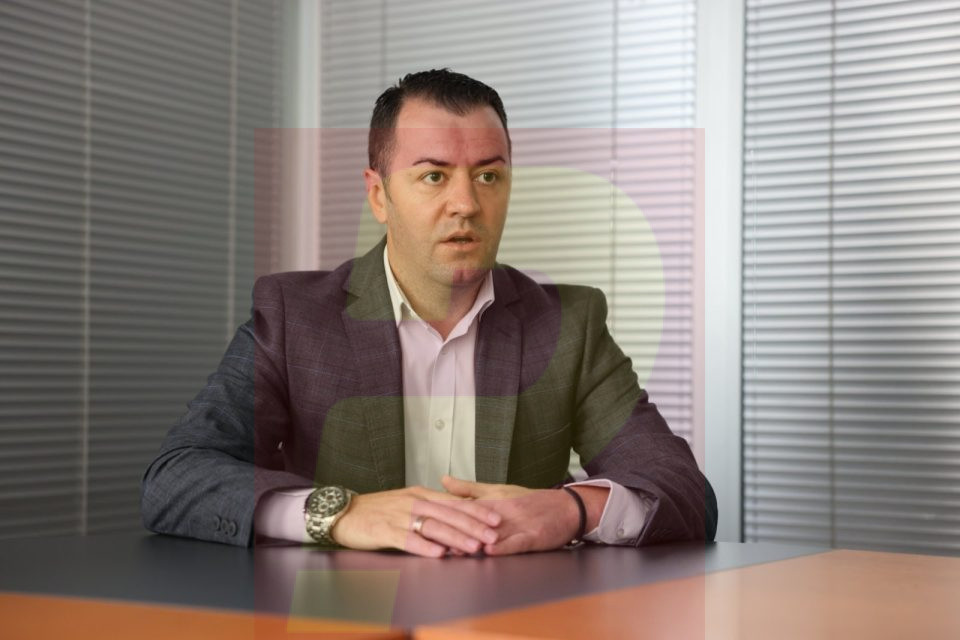 Градоначалникот на Гази Баба Стефковски: Нејасно е како за 103 дена се потрошени 11 милиони денари