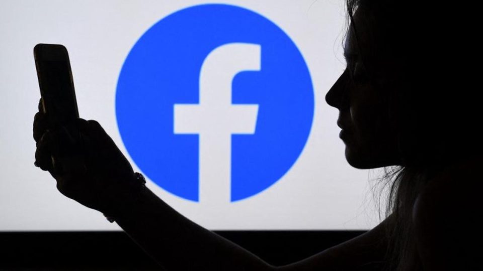 Сè за посети: „Фејсбук“ намерно дозволува ширење на омраза