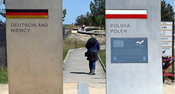 Германската полиција запре повеќе од 50 вооружени екстремисти кај полската граница