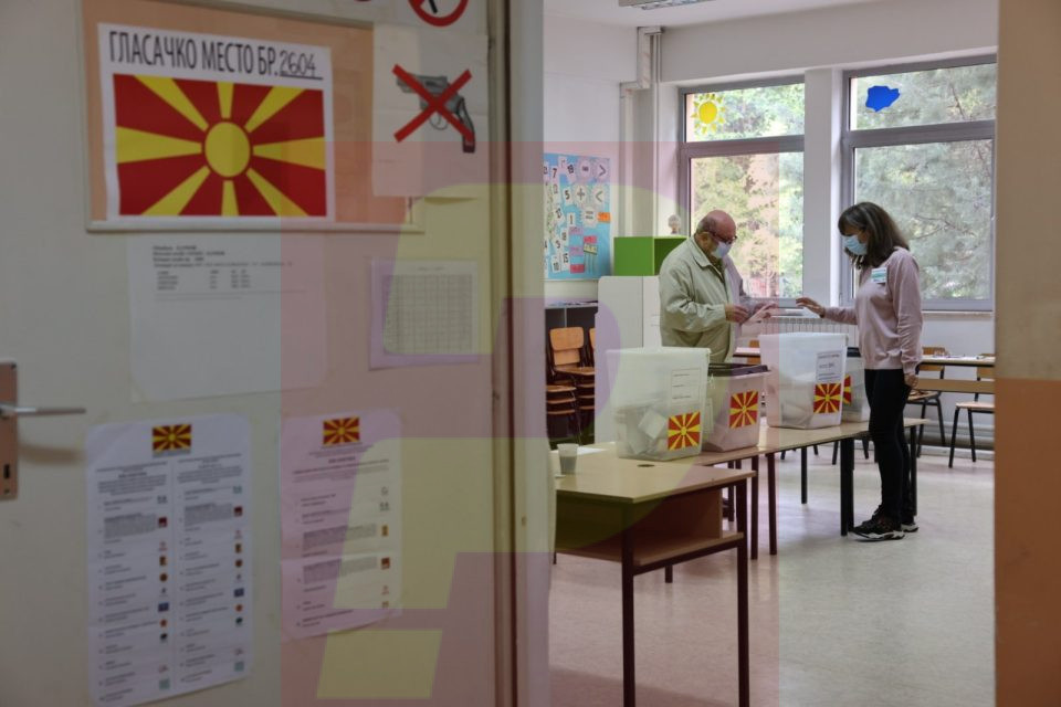 Сите логични, практични и системски аргументи упатуваат на тоа дека најдобро за Македонија е претседателски и парламентарните избори да се одржат заедно