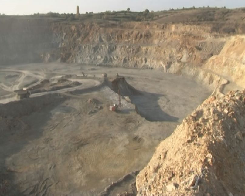 ВМРО-ДПМНЕ: Денот на рударите СДСМ го честита со затворање на два големи рудници