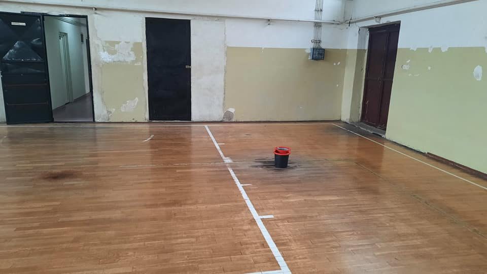 Спортската сала во Гимназијата во Охрид во катастрофална состојба