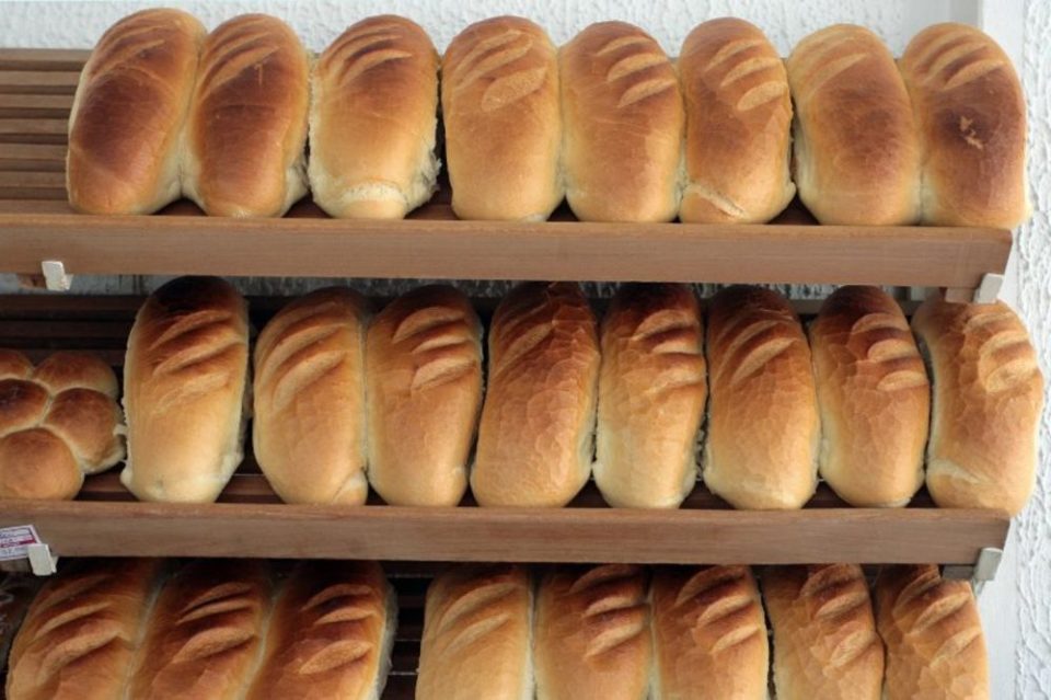 Во Црна Гора лебот поскап за 30 отсто, ќе чини 65 центи