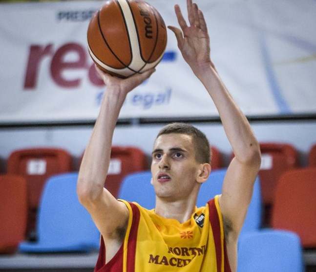 Млад репрезентативец веќе не сака да игра за Македонија туку за Косово