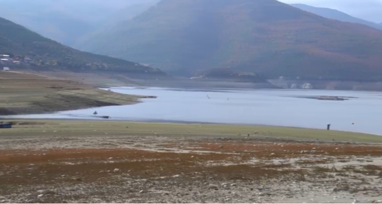 Трипуновски: Тиквешкото езеро нема вода, власта целосно ги пресуши хидро акумулациите ширум Македонија