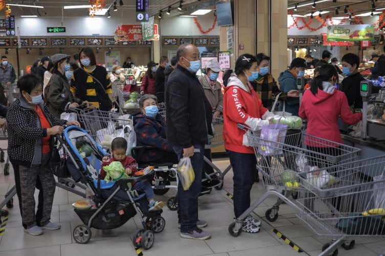 Кинеската влада до граѓаните: Подгответе си залихи со храна и неопходни работи