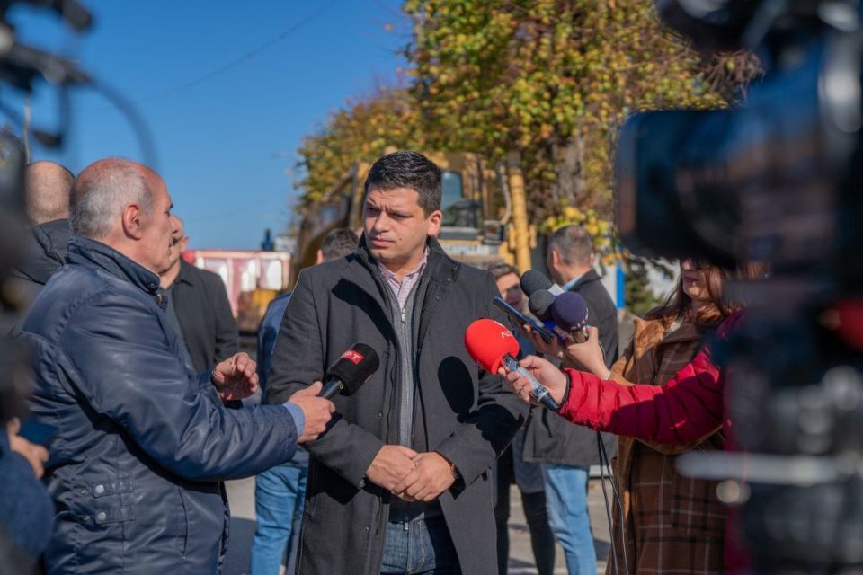 Охридскиот градоначалник во изолација