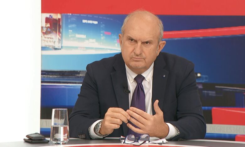 Бучковски очекува поинаков пристап од новата влада во Софија