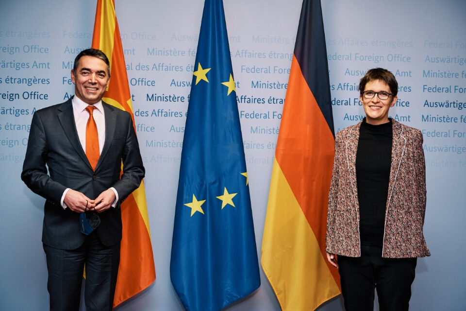 Берлин останува посветен на старт на преговорите за членство на Македонија во ЕУ